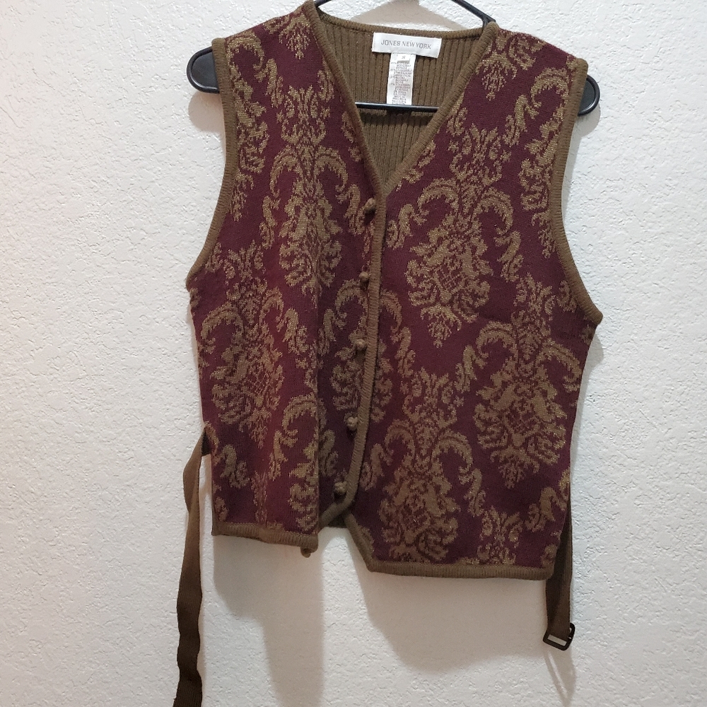 Jones New York Sweater Vest.